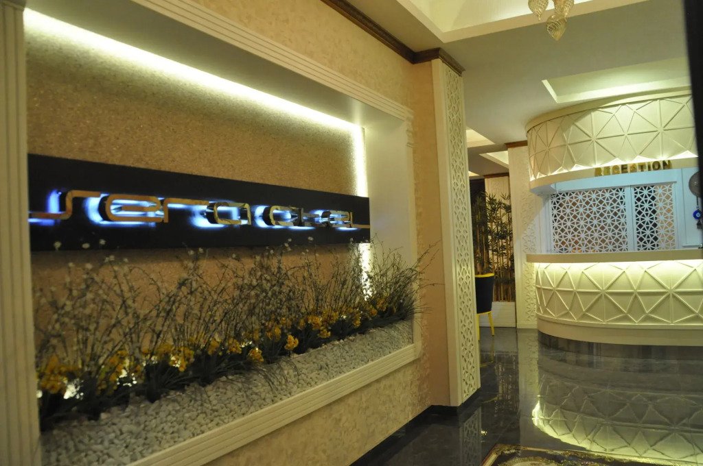 Grand Sera Hotel