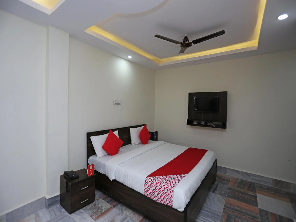 FabHotel New Shanti