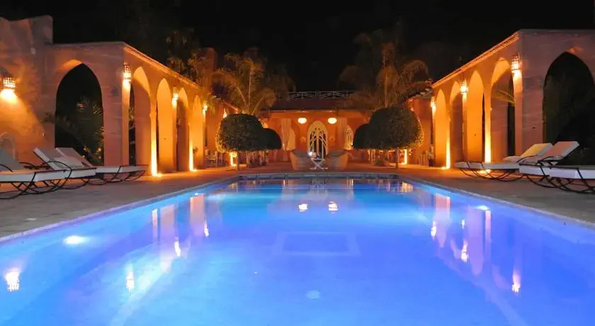 Aux Cottages De Marrakech