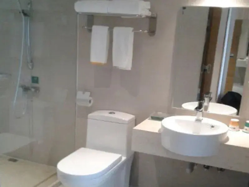 City Comfort Inn zhongshan Lihe Square Walmart