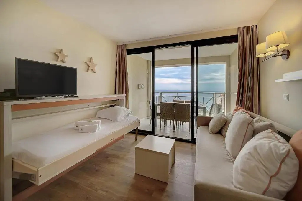 IMMOGROOM - 3 Rooms sea view - Swimming pool - Terrace - Parking