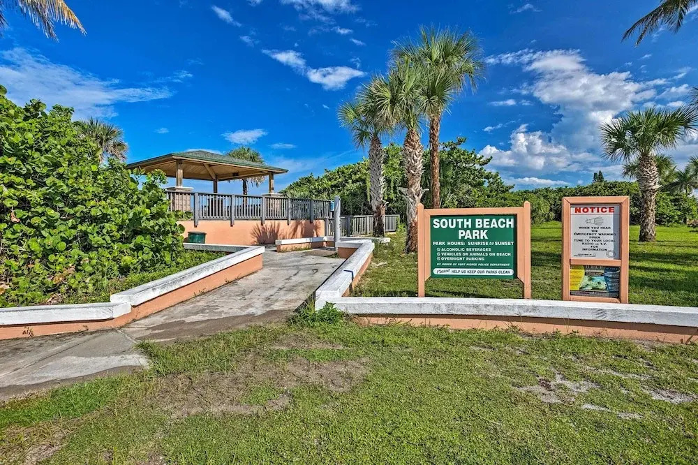 Hutchinson Island Home w/ Heated Pool: Near Beach!