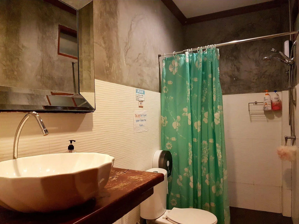 Fundee House Hostel