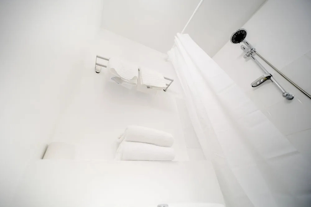 Travel Hotel Kruisem - next to E17 Gent Kortrijk