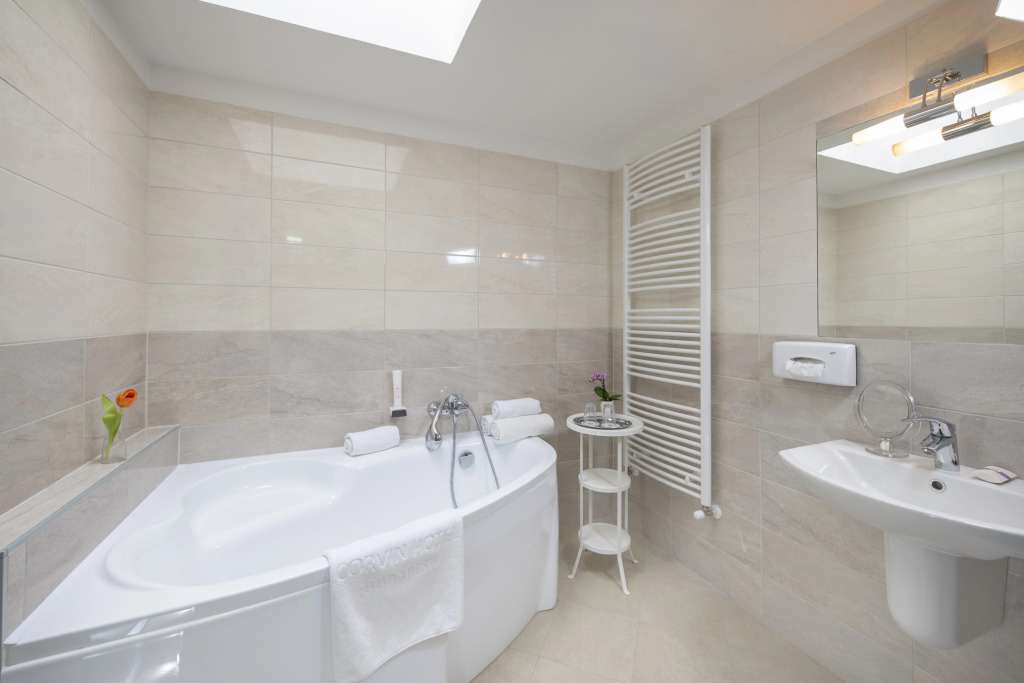 Corvin Hotel Budapest Corvin Wing