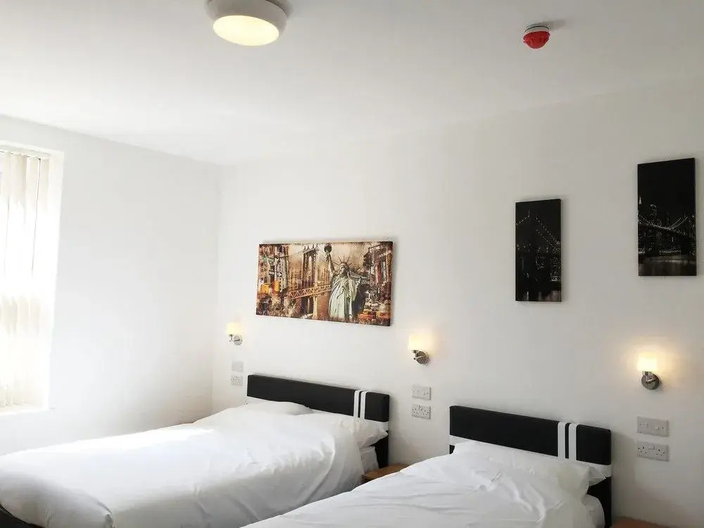 Solar Strand Express Hotel