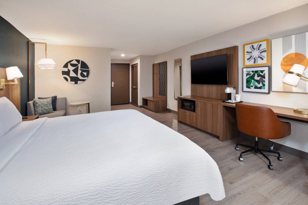 Holiday Inn Ontario Airport - California by IHG