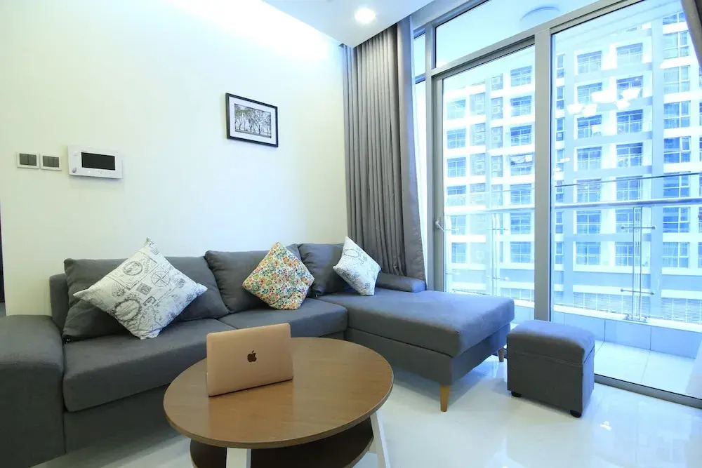 Smiley Apartment - Vinhome