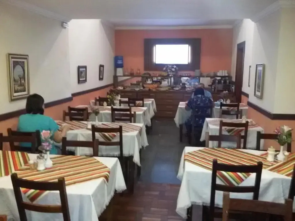 Hotel Colonial