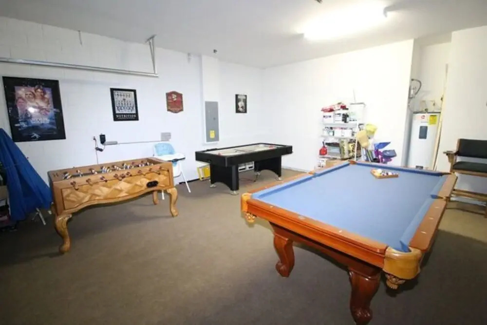 King Size home with private pool - Family Friendly