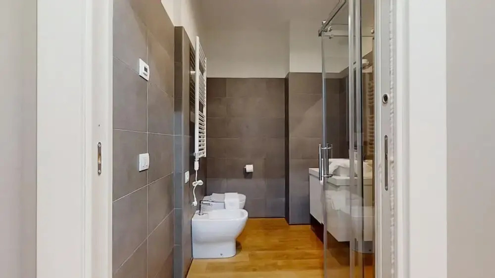 Freguglia E - Modern Cozy 1 BR Steps From Duomo