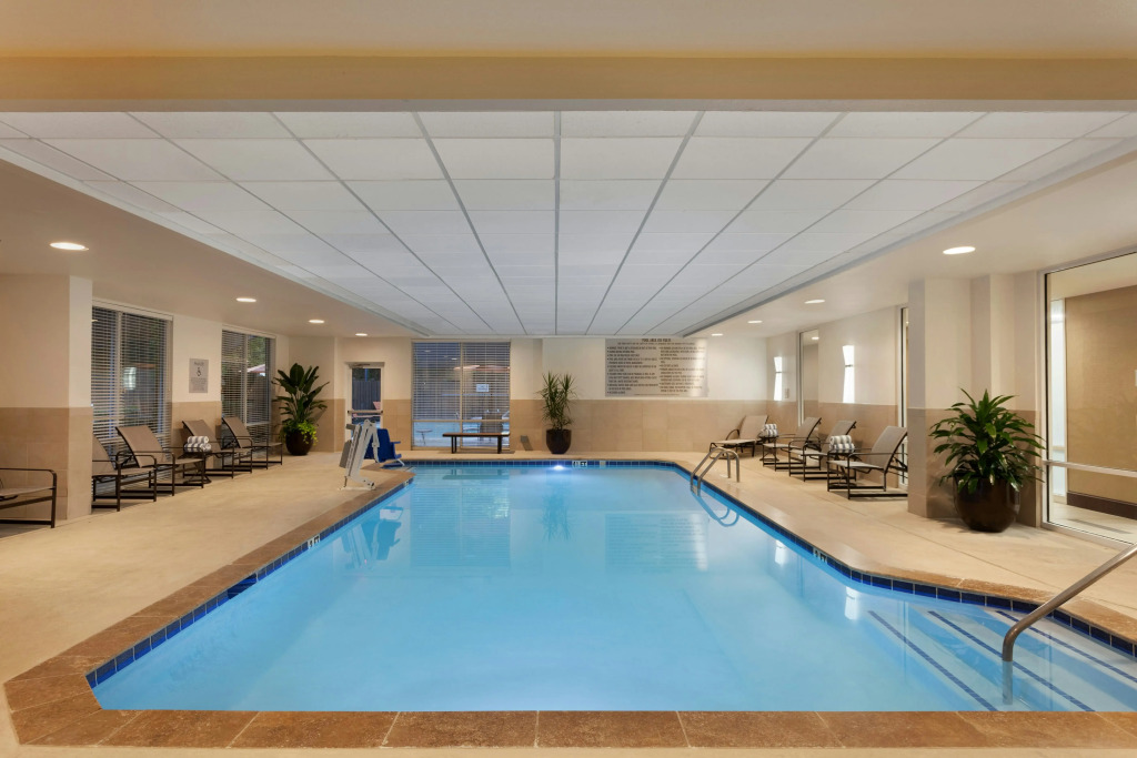 Embassy Suites by Hilton Atlanta Airport