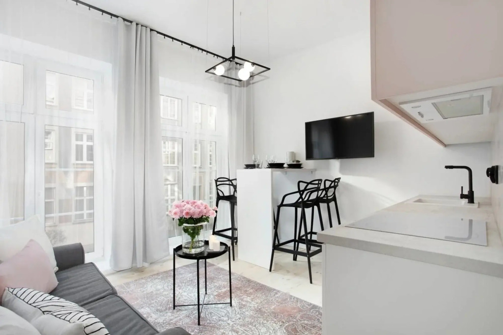 Modern apartment in the heart of the Old Town