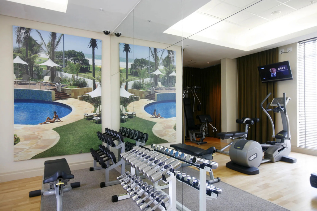 Suncoast Hotel & Towers