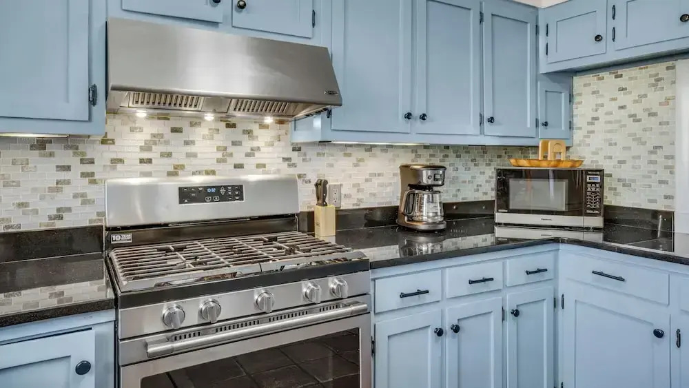Gulf Front With Private Pool, Sleeps 21, Amazing Decks, Free Beach Setup!