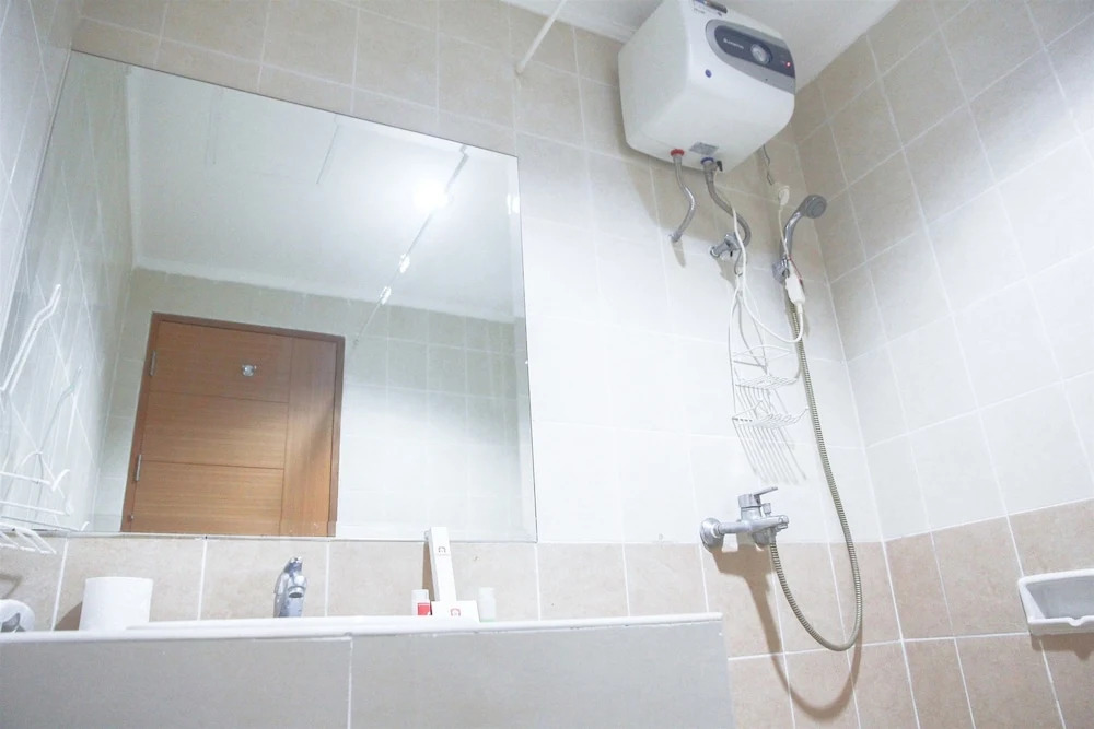2BR Hampton's Park Apartment near Pondok Indah