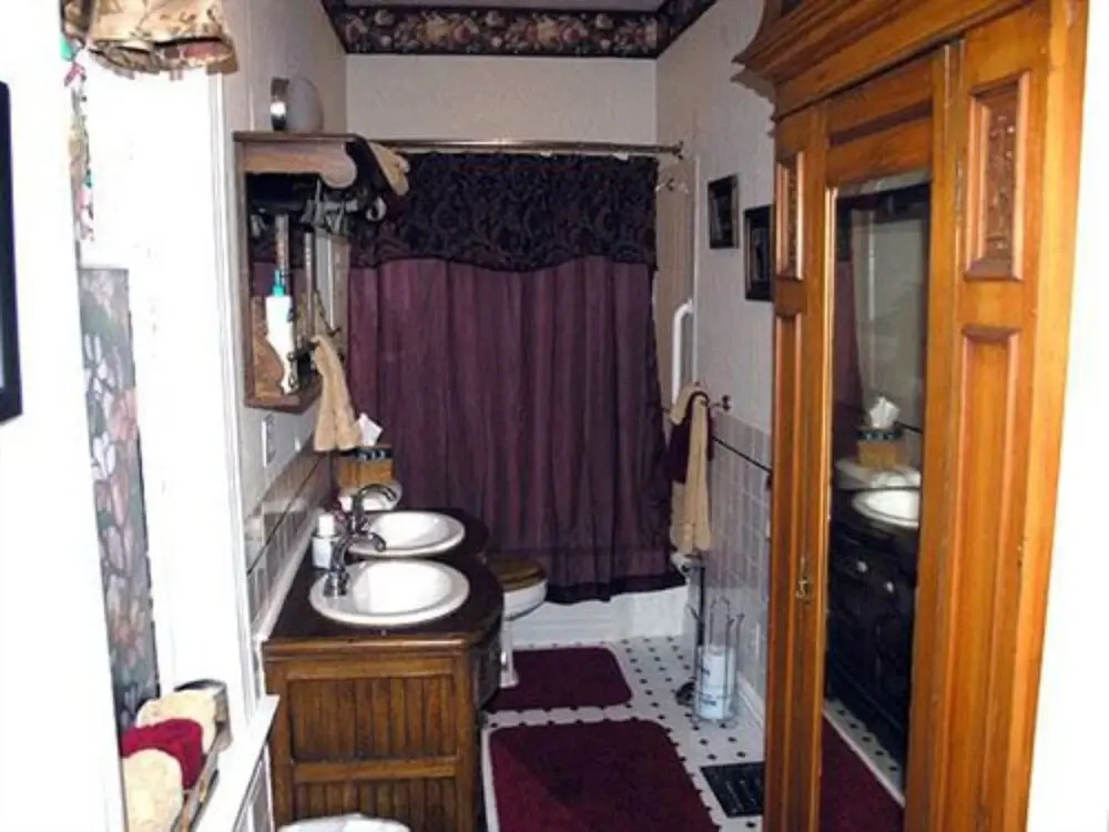 Lennox House Bed & Breakfast