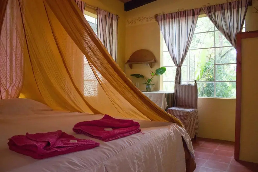 Hotel La Casa Rosa
