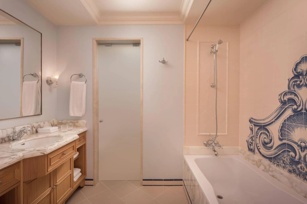 Pine Cliffs Residence, a Luxury Collection Resort, Algarve