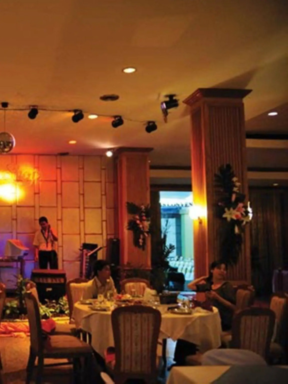 R.S. Hotel
