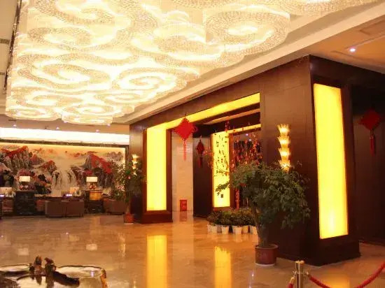New World Lichuan Hotel