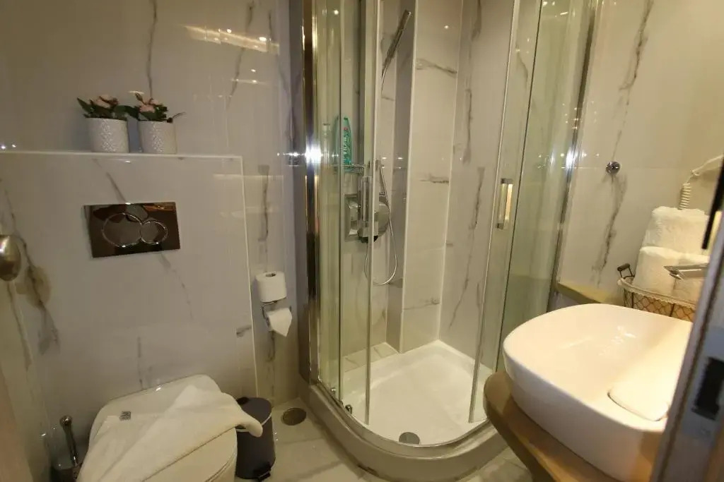Aiolos Apartments Ermou 64 4th Floor