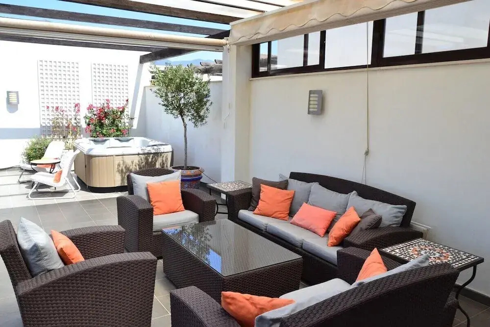 Rsh14a - Terrace With hot tub and Fantastic Views