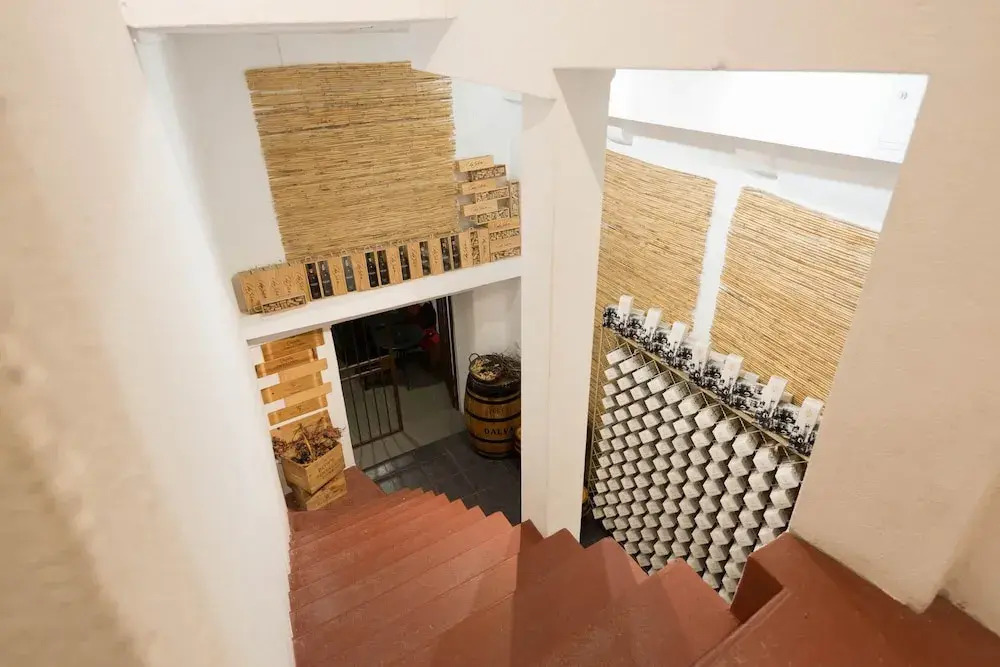 Frs001 · Vinofino 2B Duplex Private Garden · Wifi · View