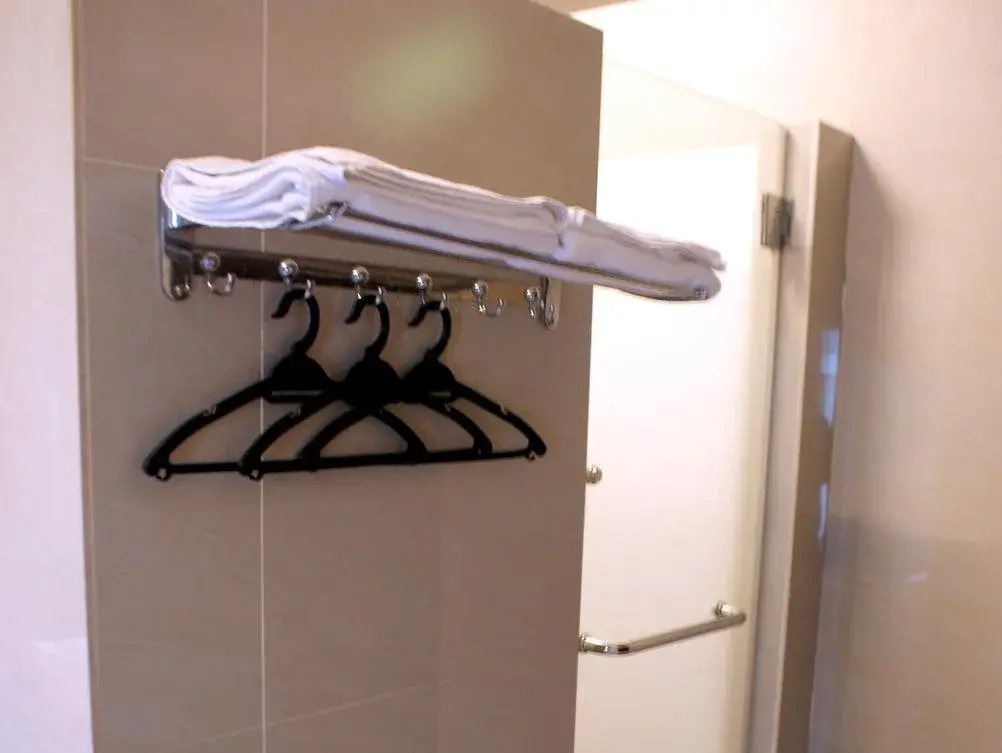 Aura Hotel