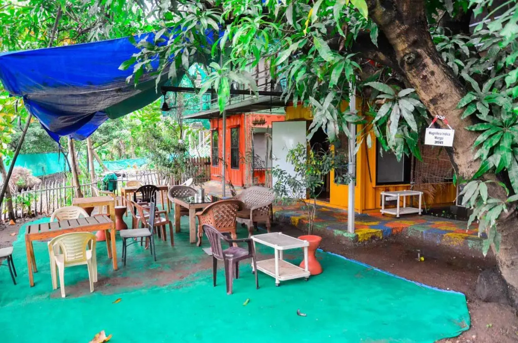 Iora Cottages