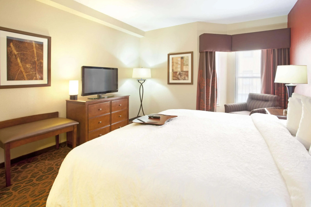 Hampton Inn & Suites El Paso-Airport
