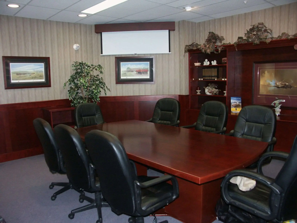 Coast Abbotsford Hotel & Suites