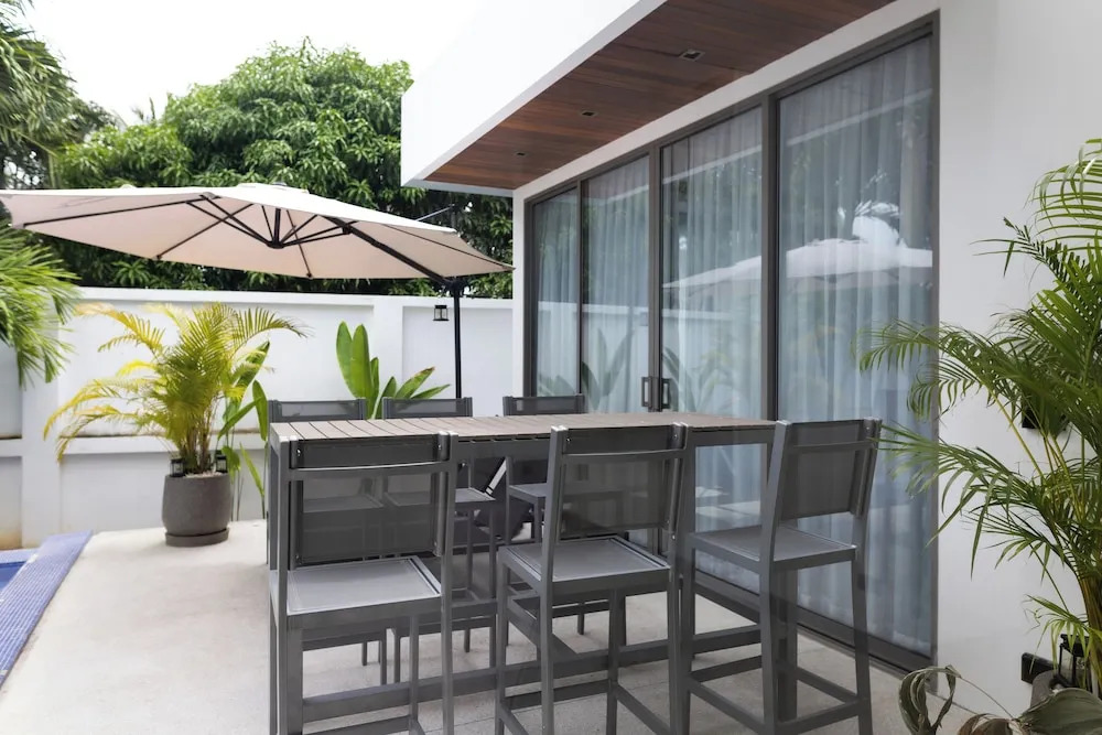 Landmark Villa1