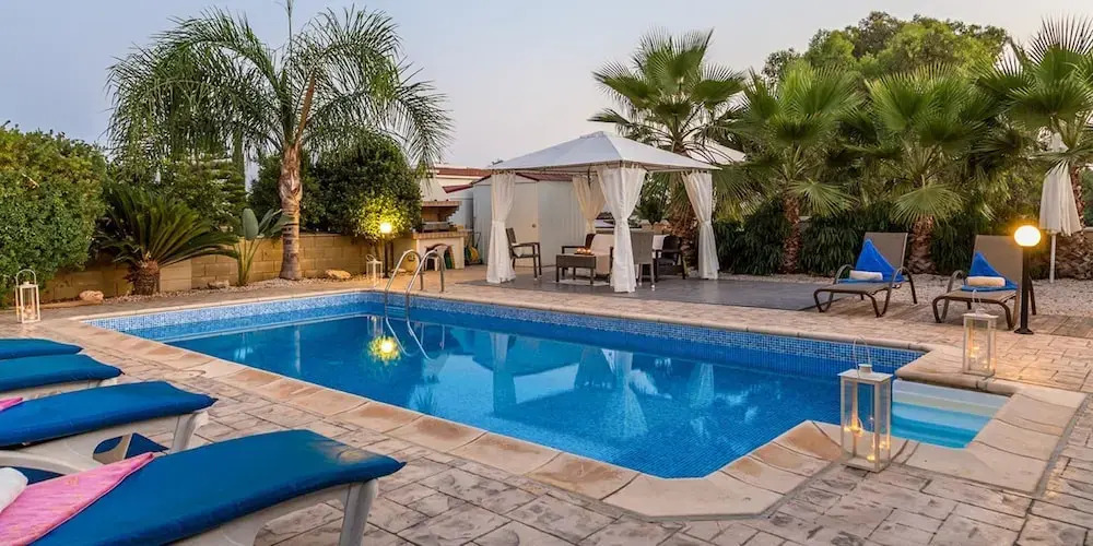 Rent Private Villa 120