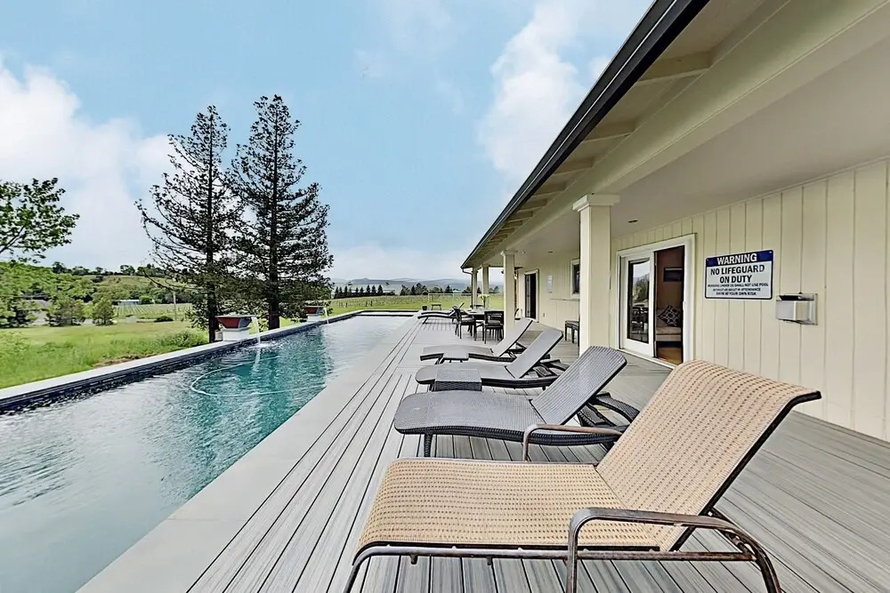 Bella Terra: Chef's Kitchen, Waterfall Pool & Spa home
