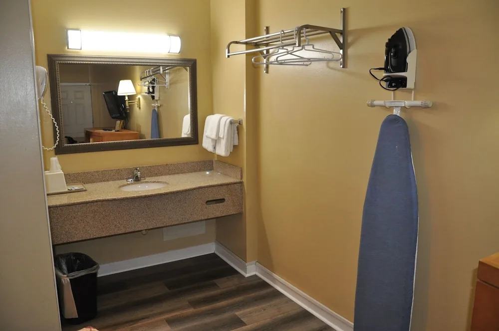 Best Rest Inn - Jacksonville