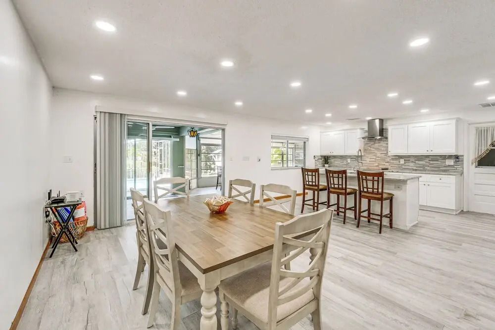 Port Charlotte Retreat w/ Lanai + Private Pool!