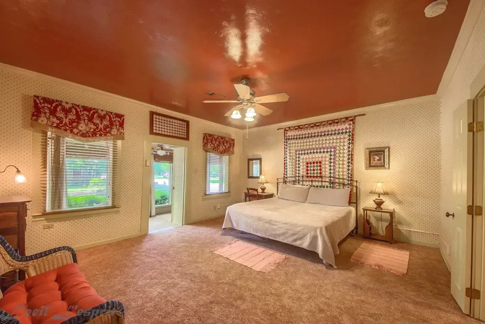 Carl Bellmer TS 360 - 2 Br Home
