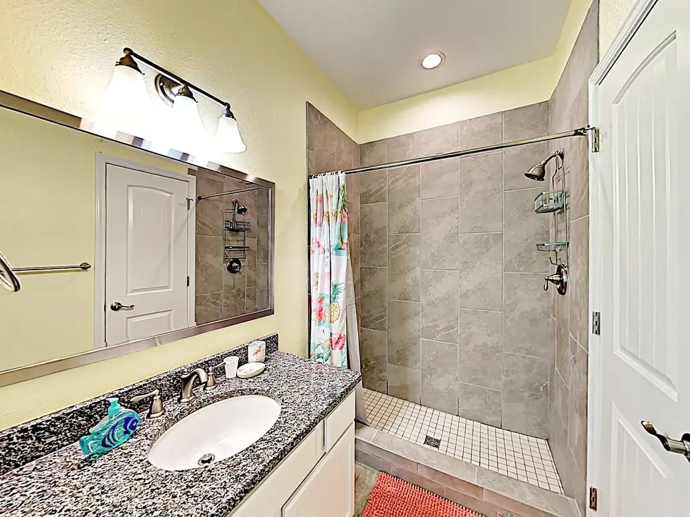 1726 Port Aransas - 3 Br Condo