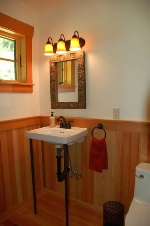 Goss Lake Chalet