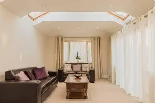 Arosfa Emlyn Country House