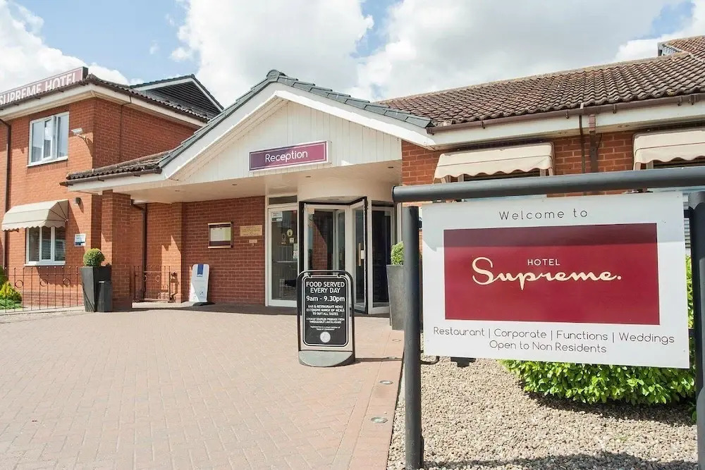 Supreme Inn Boston