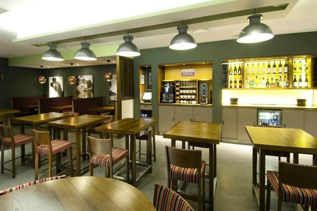 Premier Inn Leamington Spa Town Centre