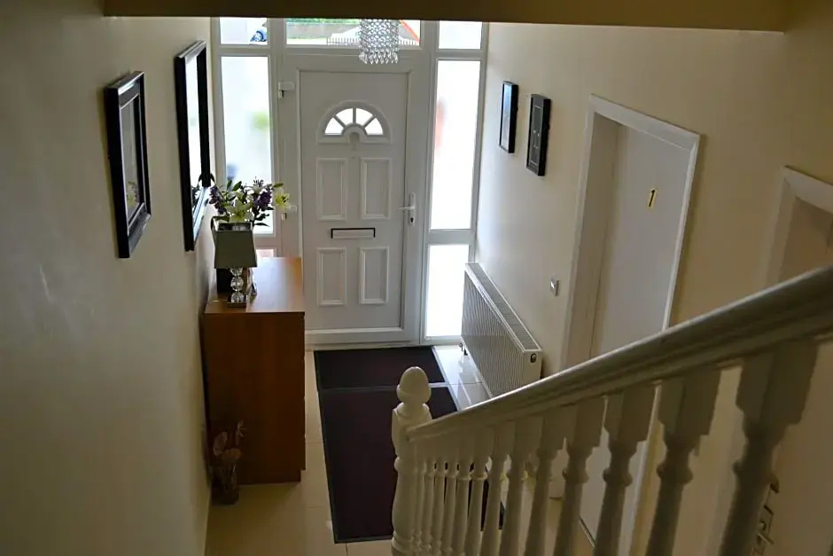 Annies Guest House