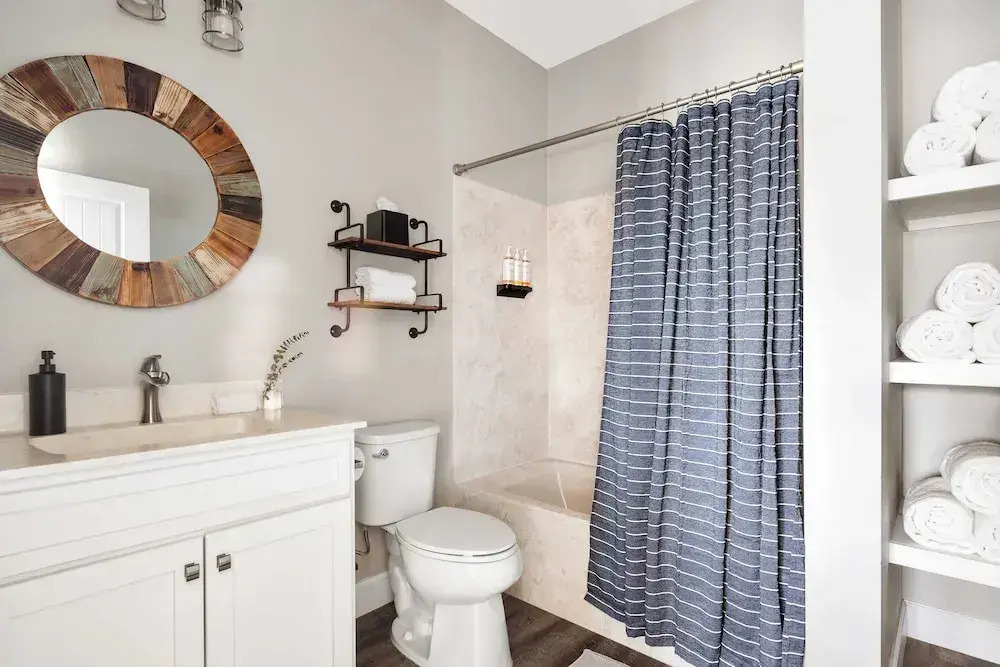 Sleeps 18! Private Pool, Hot Tub, Near Beach Miramar Dream House by Avantstay
