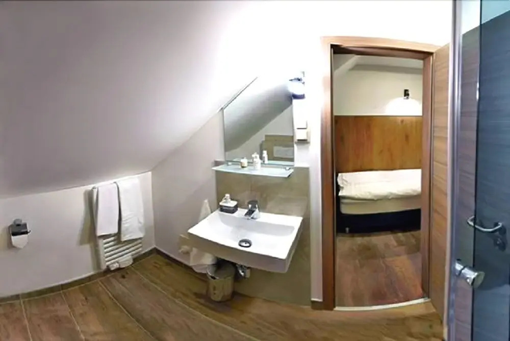 Hotel Garni am Markt - Businesshotel - Frühstücksbuffet - Fahrradabstellplatz - Hunde willkommen