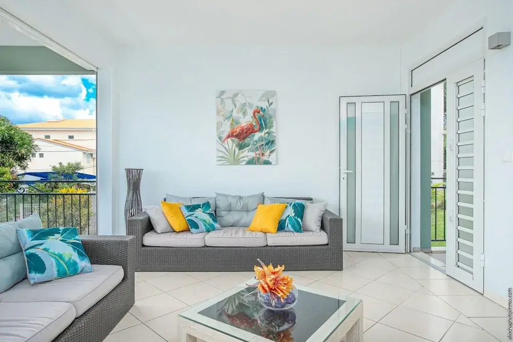 Apartment with 2 Bedrooms in Les Trois-Îlets, with Wonderful City View, Enclosed Garden And Wifi - 50 M From the Beach