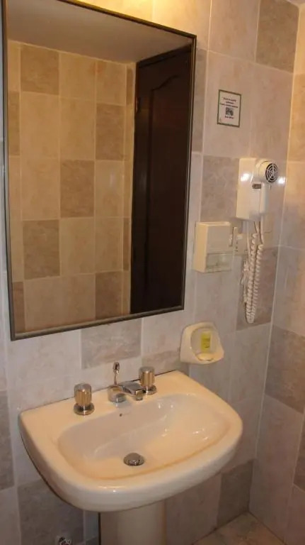 Urdesa Suites Hotel