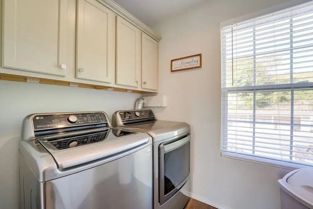 Branson Condo w/ Balcony, Strip & Mountain Views!