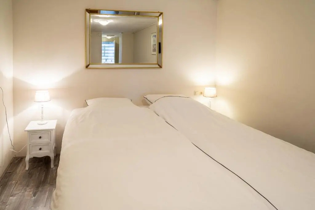 Sleep&Stay Floris IV